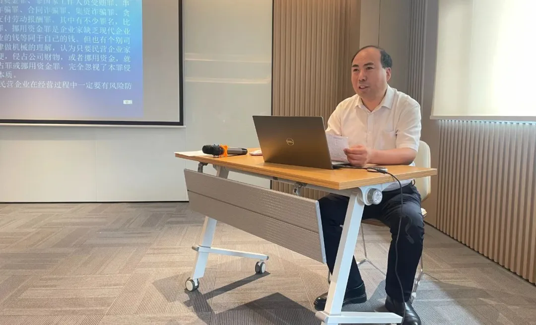 1723105712280285.png 355.webp.png