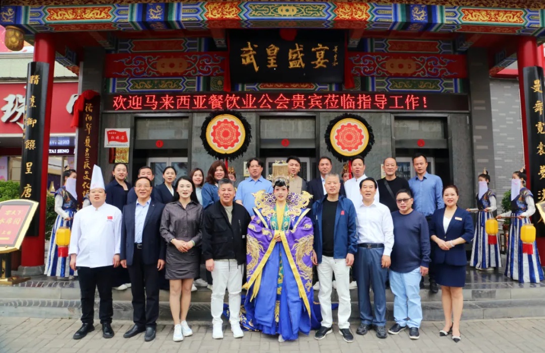 1748229550216327.jpg 640.jpg