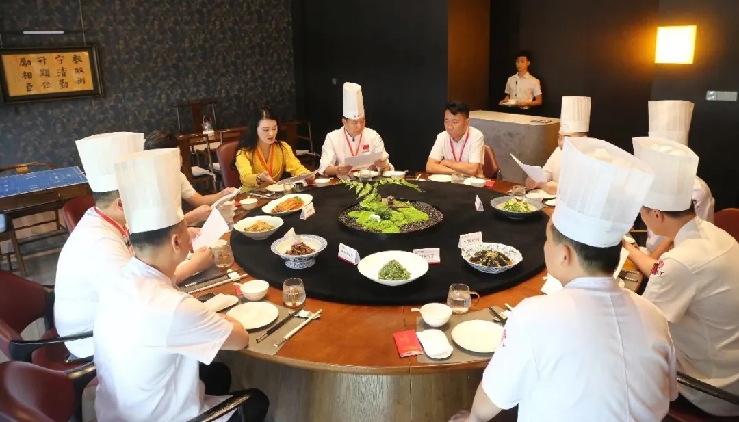 1760087617826338.jpg 640.jpg