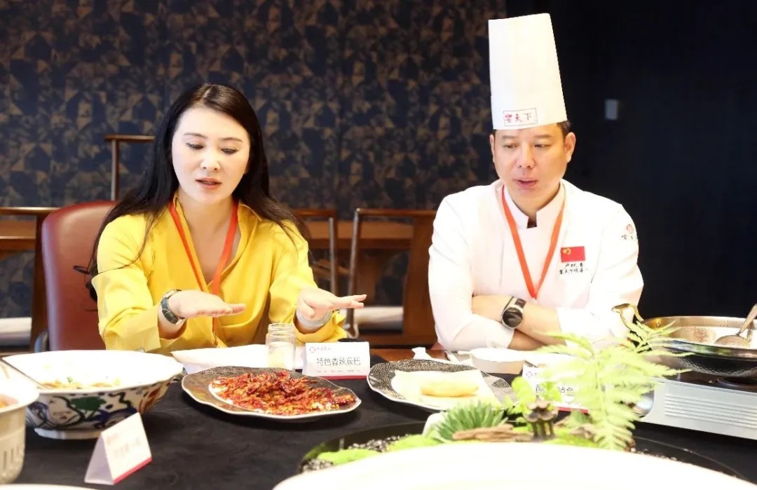 1760087633808752.jpg 640 (1).jpg