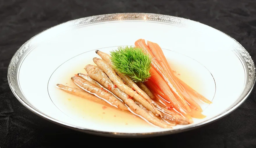 1760089356513577.jpg 640 (4).jpg